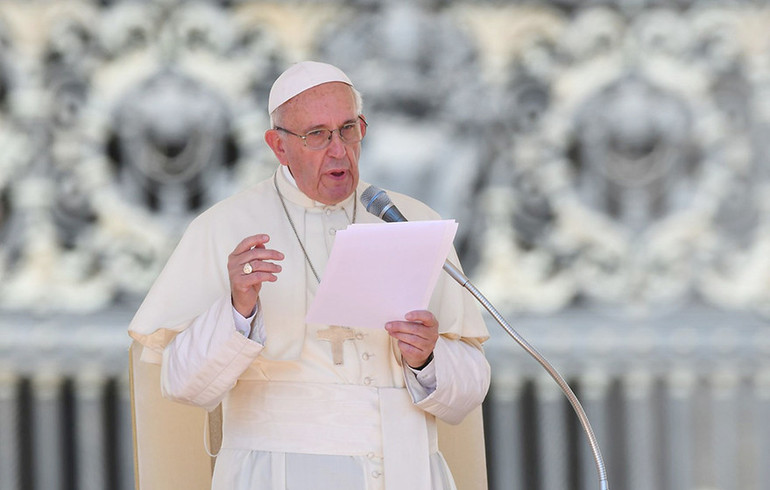 Le pape François « bouleversé » par le séisme en Italie
