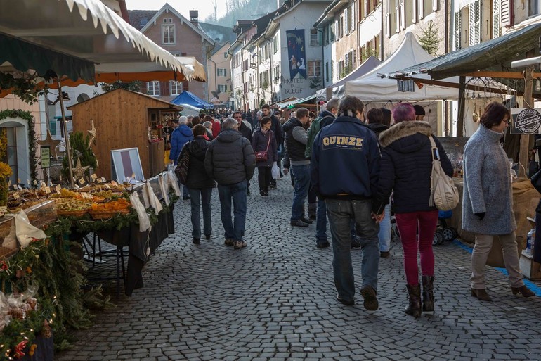 Marché Noël St-Ursanne