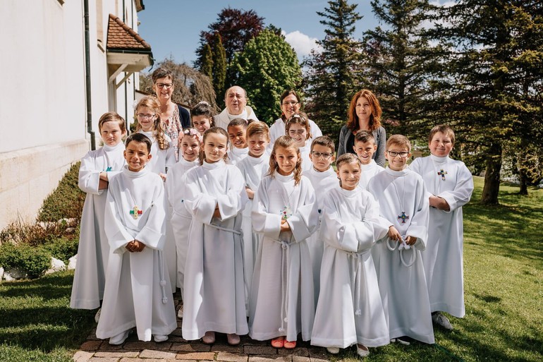 Première Communion Les Bois