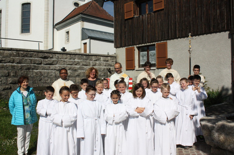 Première Communion Montfaucon