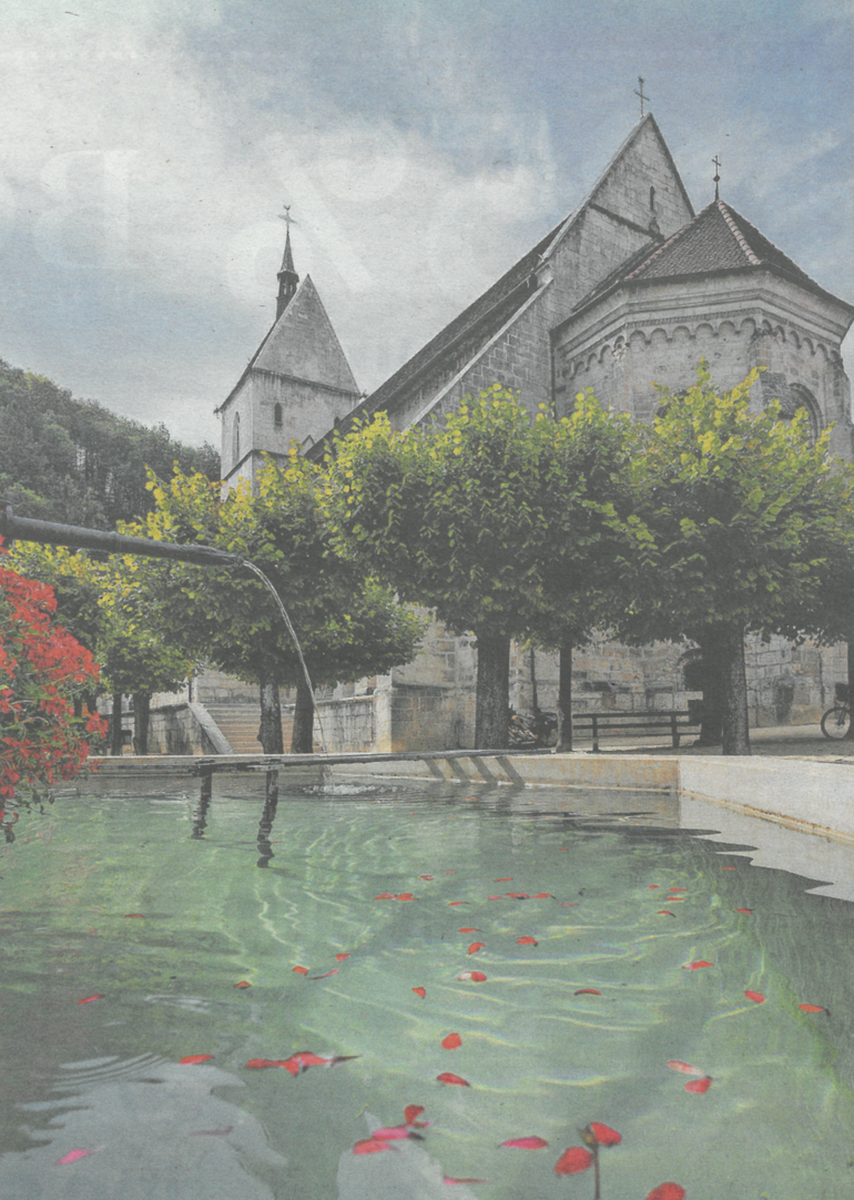Derrière les portes de la cité