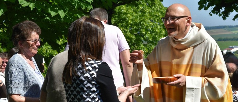 Fête-Dieu 2016 à Cornol La joie de recevoir l'eucharistie | © Jacques Berset