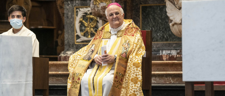 Mgr Theurillat a fait ses adieux lors de la célébration des vêpres, le 15 août | © Vera Rüttimann