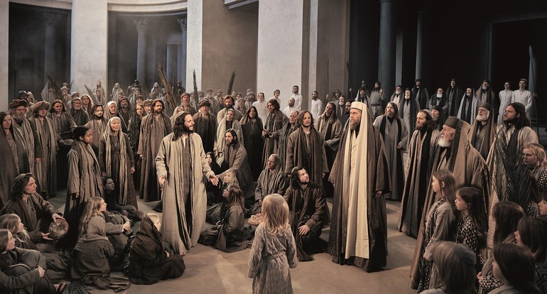 Jésus avec les pauvres face à Caïphe, dans la Passion d'Oberammergau (Allemagne) | © Birgit Gudjonsdottir