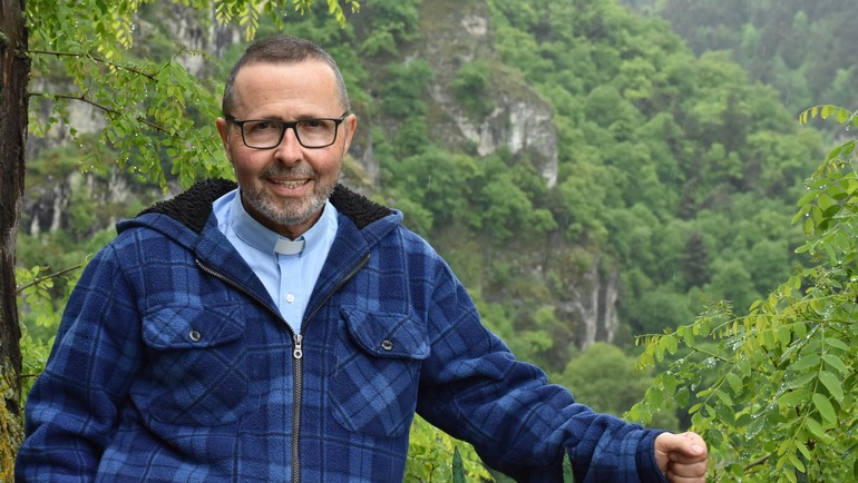L'abbé Joël Pralong défend un meilleur accueil des homosexuels en Eglise | © Maurice Page