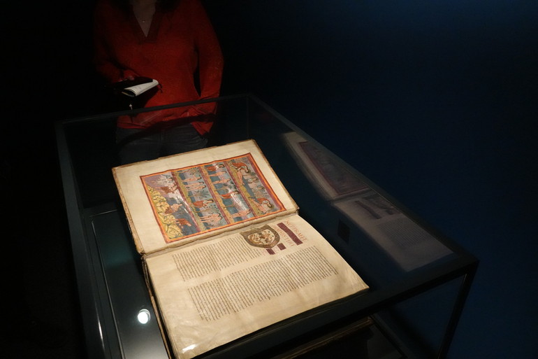Bible de Moutier-Grandval