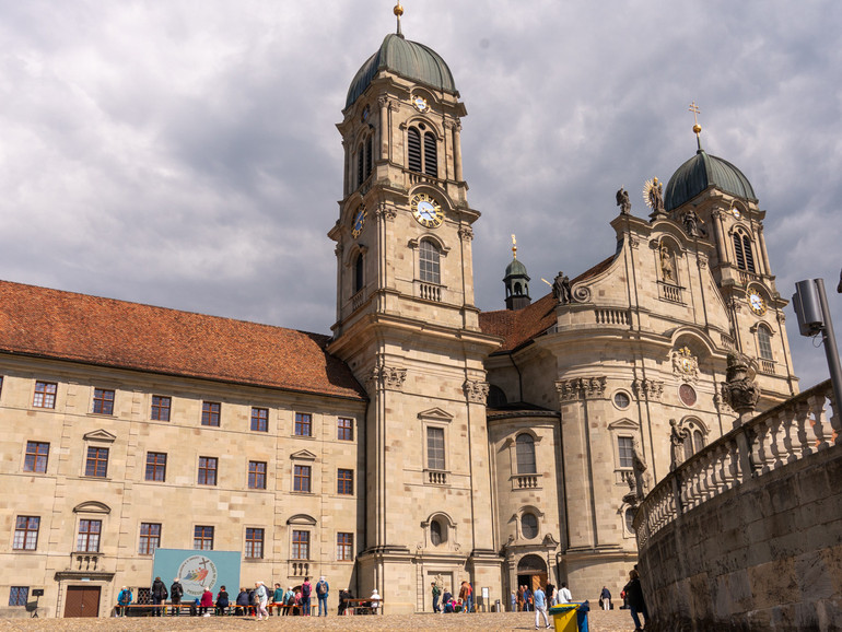 L’Abbaye d’Einsiedeln a accueilli le pèlerinage national du Jubilé 2025 | © Maurice Page