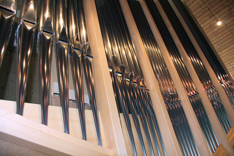Installation de l'orgue de Vicques