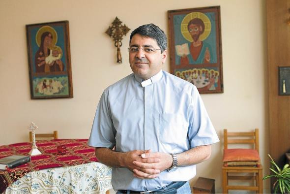 père Ziad Hilal 