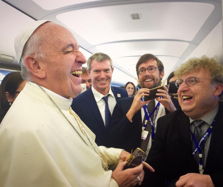 Arnaud Bédat et le pape François