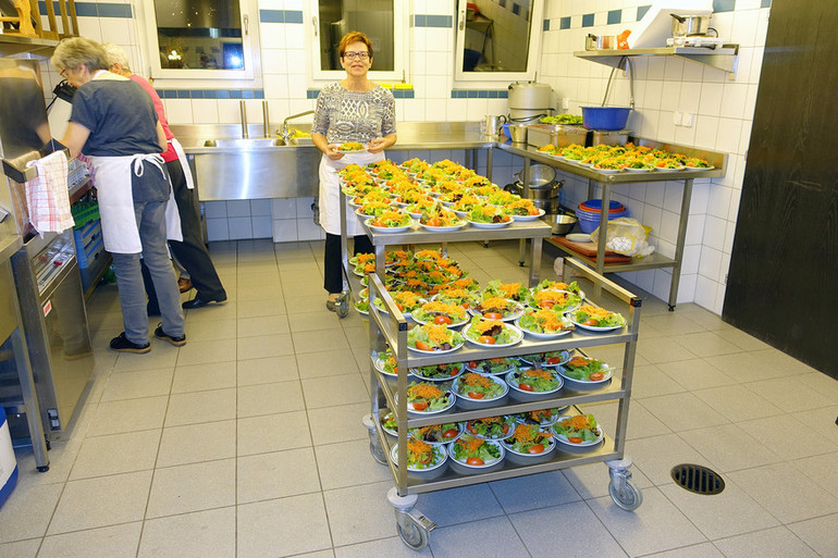 Thé-vente missionnaire 2016 Delémont