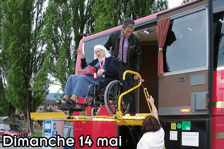 14 mai - Le transport des malades en car