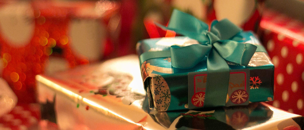 Au-delà de la satisfaction matérielle, quel sens donner aux cadeaux de Noël? | © Ravi Shah/Flickr/CC BY 2.0