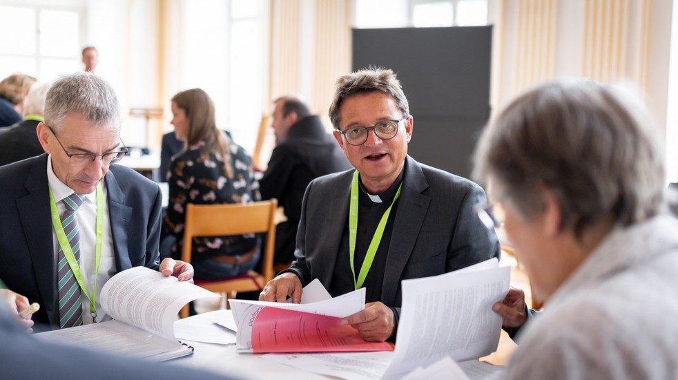 Mgr Felix Gmür lors de l'assemblée synodale suisse à Einsiedeln | © Christian Merz