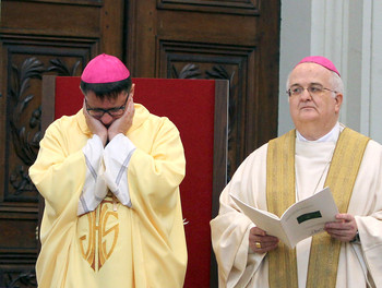 Mgr Felix Gmür et Mgr Denis Theurillat
