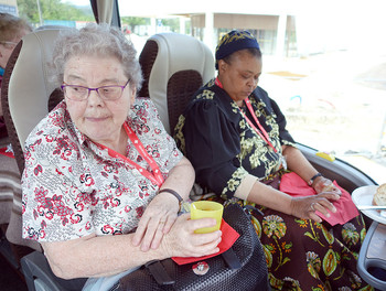 14 mai - Le transport des malades en car