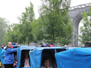 18 mai - Messe à la grotte