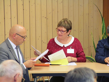 De gauche à droite: l'abbé Jean Jacques Theurillat, Floriane Chavanne et Claude Schaffter