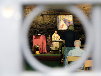 Assomption à la grotte Sainte-Colombe 