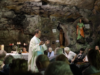 Grotte de Sainte Colombe, Assomption 2023