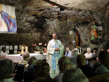 Grotte de Sainte Colombe, Assomption 2023