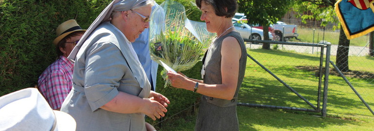 Fête-Dieu et remerciements à Sr-Marie-Laure