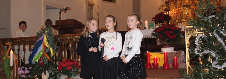 Messe de Noël des familles à Damphreux. 24déc17