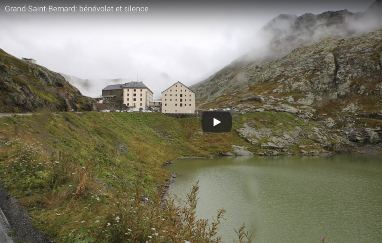 Grand-Saint-Bernard: bénévolat et silence