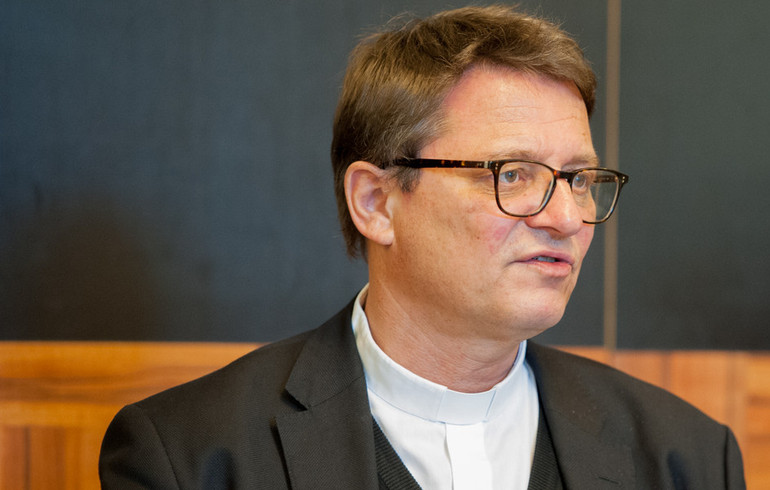 Mgr Gmür: «Le Conseil fédéral a oublié les Eglises»