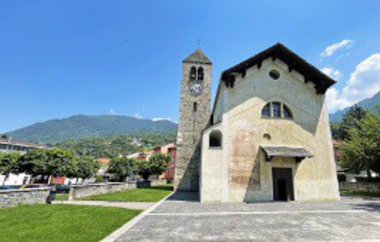 Messe en Eurovision en directe de l'église Santa Maria Assunta à Giubiasco TESSIN