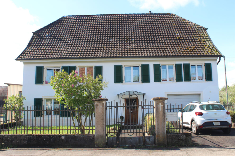 Salle paroissiale à Montignez-1