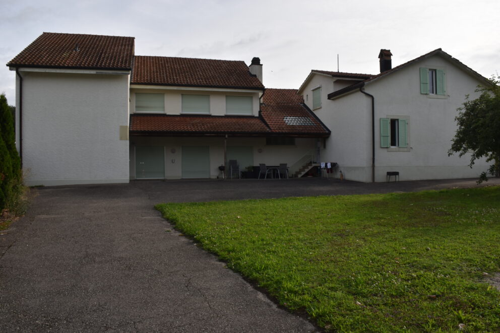 Bâtiment paroissial à Fontenais-2