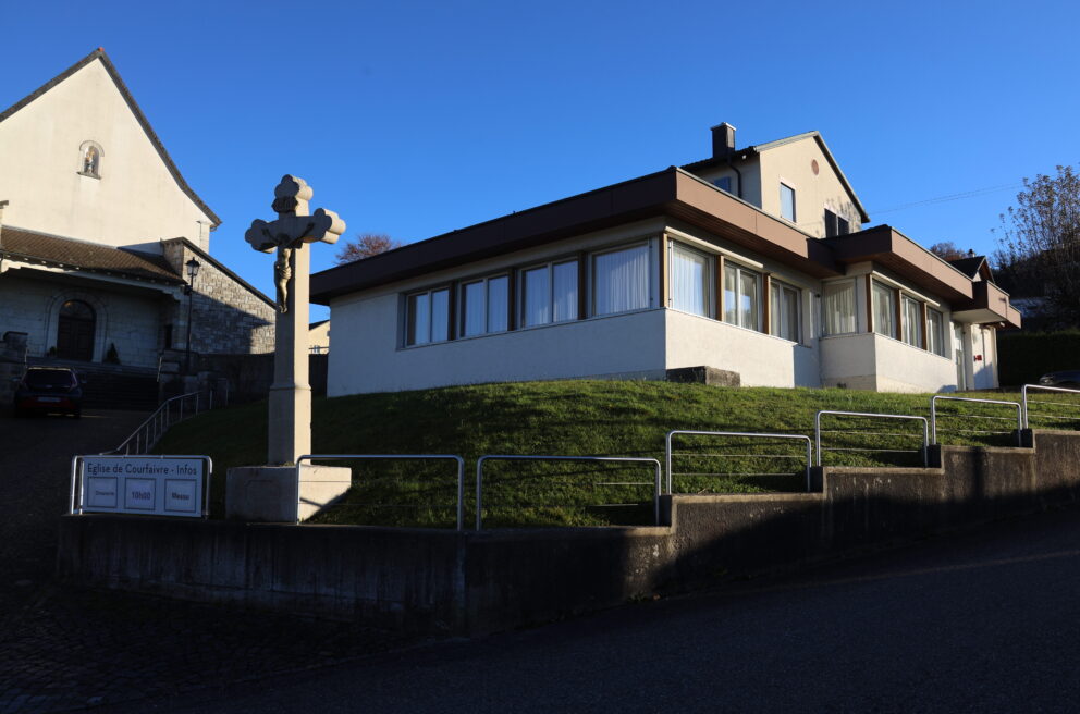 Salle pastorale de Courfaivre-1