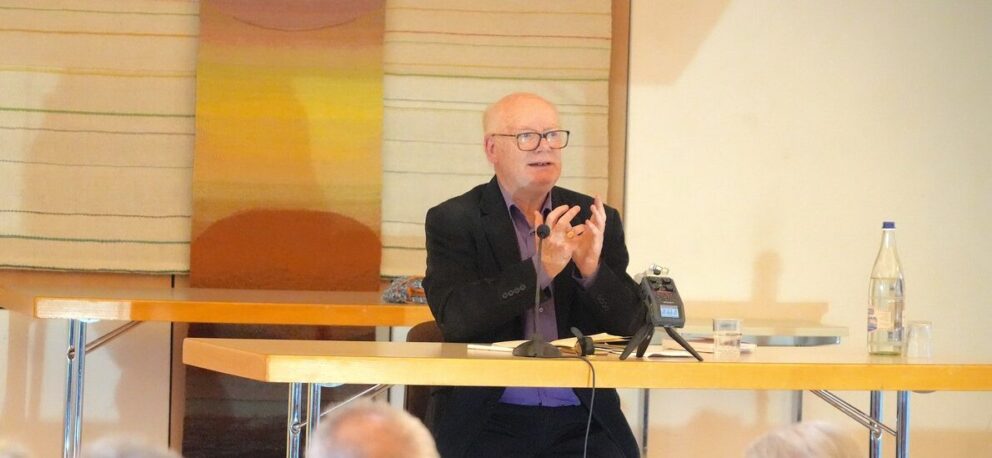 Conférence de Michel Cool sur les papes François et Léon XIV