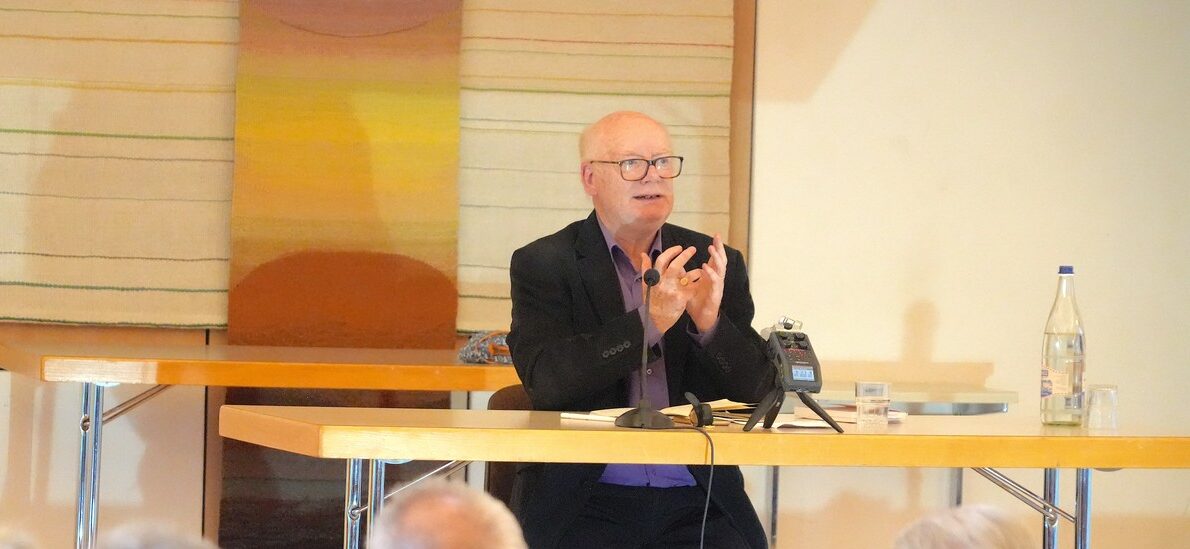 Conférence de Michel Cool sur les papes François et Léon XIV