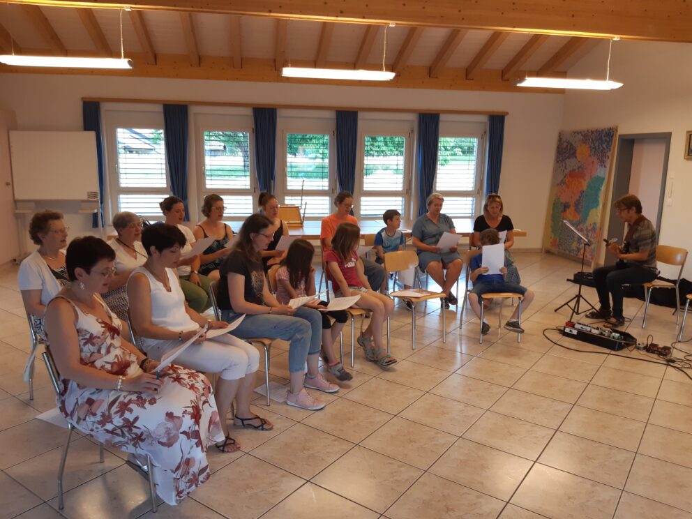 La chorale intergénérationnelle dans le journal !